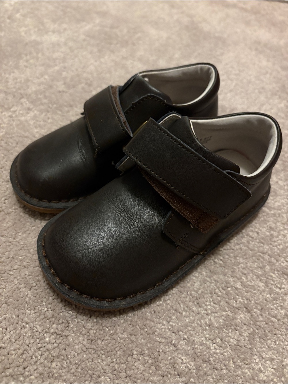 L'Amour Dark Brown Kids Velcro Dress Shoes
